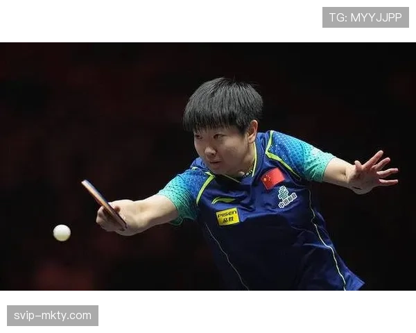 孙颖莎直落三局战胜队友晋级中国大满贯女单八强